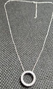 💕New Listing💕 Circle of Love Pendant necklace